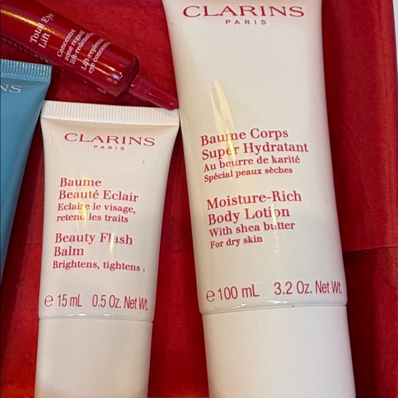 Clarins Skincare Hydration Collection - Picture 3 of 5